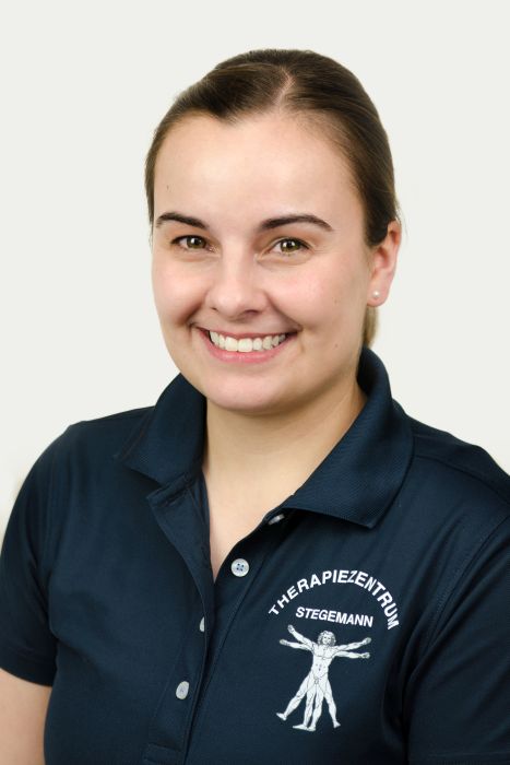 Janine Stoffele - Physiotherapeutin (B.Sc.) Janine Stoffele - Physiotherapeutin (B.Sc.)